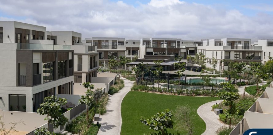 Таунхаус в Tilal Al Ghaf, Дубай, 4 спальни, 317м², № 78719