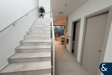 Купить таунхаус в District 7, Мохаммед Бин Рашид Сити, Дубай: 2 спальни, 110м², № 78732 - фото 6