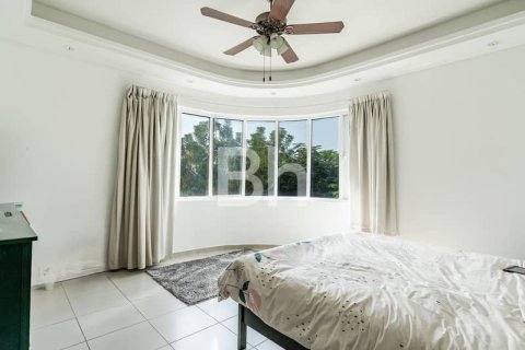 Villa in Living Legends, Dubai 4 bedrooms, 449 sq.m. № 57317 - photo 24