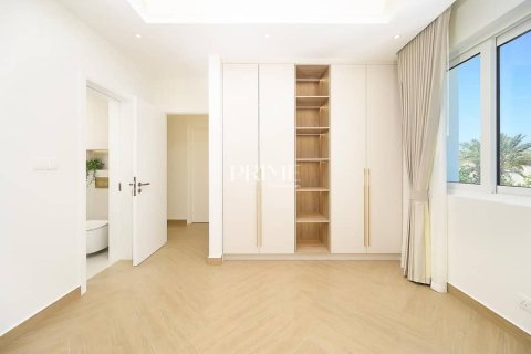 Villa à Arabian Ranches, Dubai, 5 chambres, 921 m², № 57320 - photo 3