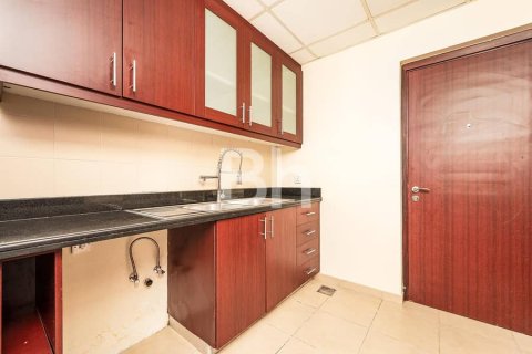 Apartment in Jumeirah Beach Residence, Dubai 2 bedrooms, 120 sq.m. № 57338 - photo 6