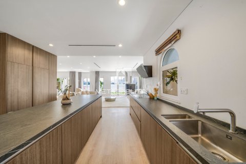 Villa en Signature Villas, Palm Jumeirah, Dubai, 5 dormitorios, 512 m², № 15972 - foto 6