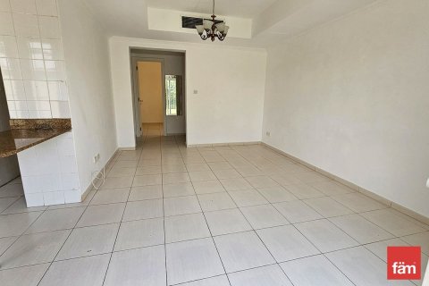 Adosado en Dubai, 2 dormitorios, 172.5 m², № 96302 - foto 2