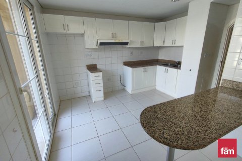 Adosado en Dubai, 2 dormitorios, 172.5 m², № 96302 - foto 3