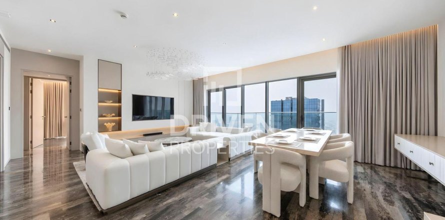 Apartment in Damac Heights, Dubai Marina, Dubai 3 bedrooms, 171.96 sq.m. № 128822