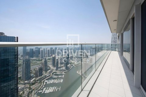Apartment in Damac Heights, Dubai Marina, Dubai 3 bedrooms, 171.96 sq.m. № 128822 - photo 17