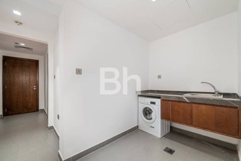 Снять в аренду таунхаус в Пальме Джумейре, Дубай: 3 спальни, 346м², № 21775 - фото 14