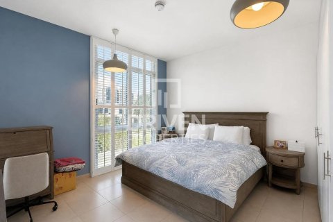 Adosado en Hayat Townhouses, Town Square, Dubai, 4 dormitorios, 287.53 m², № 142911 - foto 4