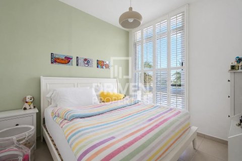 Adosado en Hayat Townhouses, Town Square, Dubai, 4 dormitorios, 287.53 m², № 142911 - foto 6