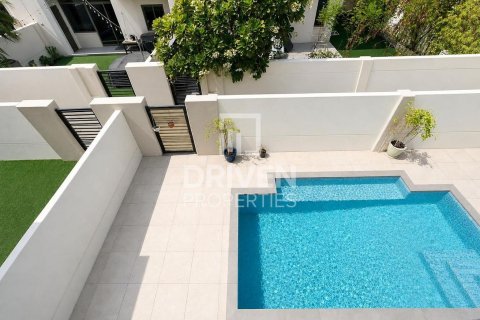 Adosado en Hayat Townhouses, Town Square, Dubai, 4 dormitorios, 287.53 m², № 142911 - foto 19