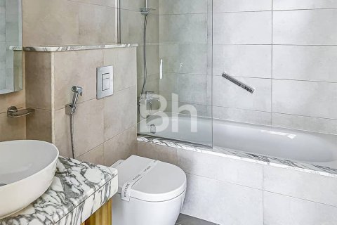 Apartamento en Business Bay, Dubai, 2 dormitorios, 83 m², № 22872 - foto 14