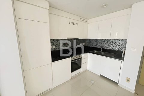 Apartamento en Business Bay, Dubai, 2 dormitorios, 83 m², № 22872 - foto 5