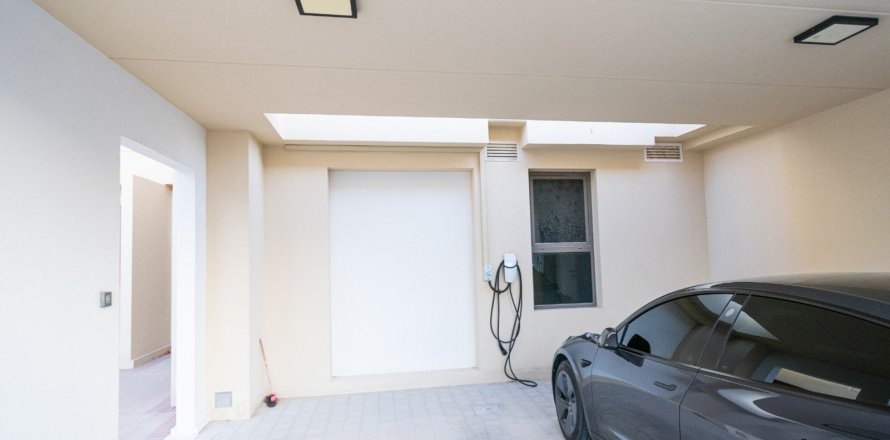 تاون هاوس في Town Square, دبي 3 غرف نوم, 211.54 م² رقم 114691