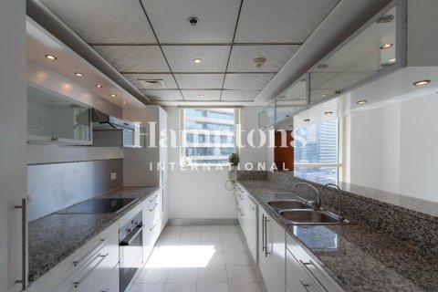 Apartamento en The Address Dubai Marina, Dubai Marina, Dubai, 3 dormitorios, 213.40190712 m², № 114685 - foto 4