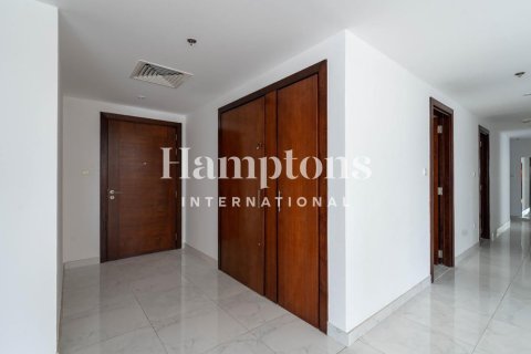Apartamento en The Address Dubai Marina, Dubai Marina, Dubai, 3 dormitorios, 213.40190712 m², № 114685 - foto 3