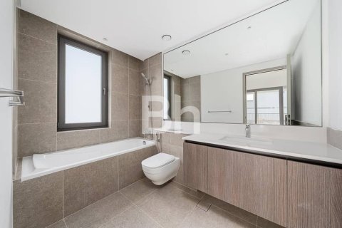 Снять в аренду таунхаус в Tilal Al Ghaf, Дубай: 4 спальни, 317м², № 22169 - фото 11