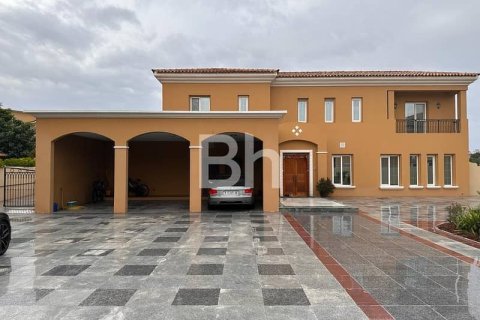 Снять в аренду виллу в Арабиан Ранчес, Дубай: 6 спален, 790м², № 22166 - фото 4
