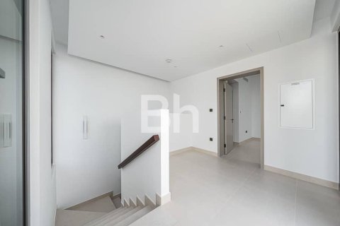 Снять в аренду виллу в Tilal Al Ghaf, Дубай: 4 спальни, 317м², № 22167 - фото 4
