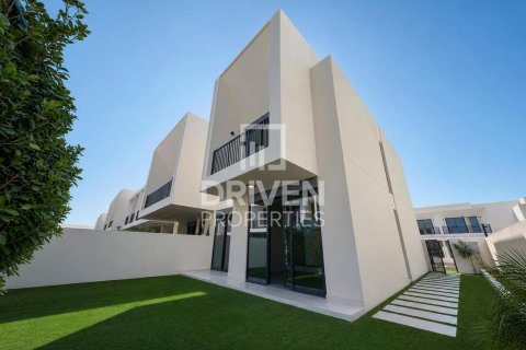 تاون هاوس في Town Square, دبي 4 غرف نوم, 261.61 م² رقم 128930 - صورة 19