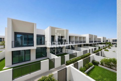 تاون هاوس في Town Square, دبي 4 غرف نوم, 261.61 م² رقم 128930 - صورة 26