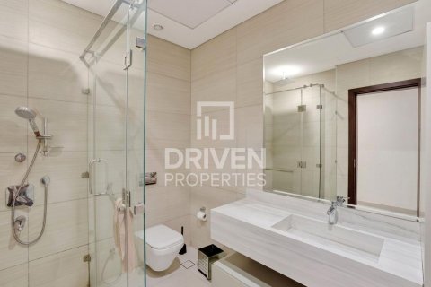 Apartment in Downtown Dubai (Downtown Burj Dubai), Dubai 1 bedroom, 98.2 sq.m. № 128919 - photo 11