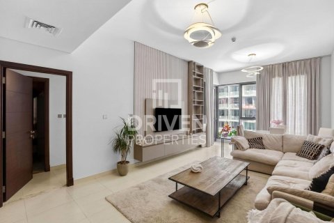 Apartment in Downtown Dubai (Downtown Burj Dubai), Dubai 1 bedroom, 98.2 sq.m. № 128919 - photo 6