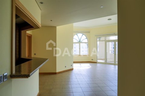 Apartment in Palm Jumeirah, Dubai 3 bedrooms, 202.6 sq.m. № 6911 - photo 9