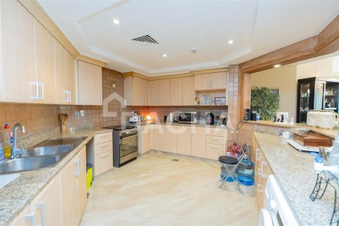 Apartamento en Palm Jumeirah, Dubai, 3 dormitorios, 205.5 m², № 6902 - foto 9