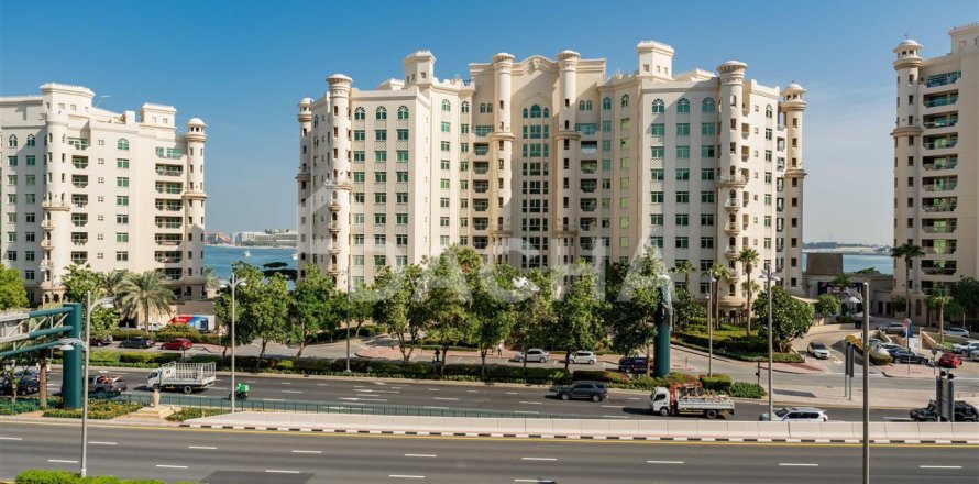 Apartamento en Palm Jumeirah, Dubai, 3 dormitorios, 205.5 m², № 6902