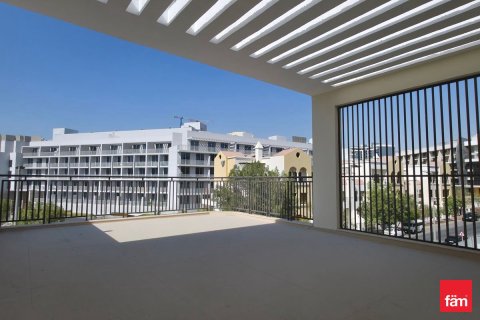 Villa à Dubai, 4 chambres, 249.8 m², № 58304 - photo 1