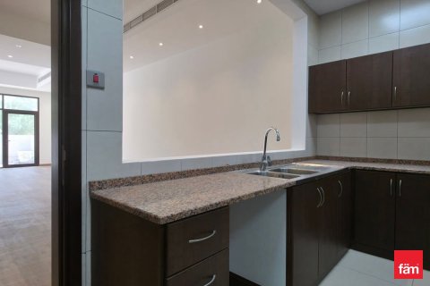 Villa à Dubai, 4 chambres, 249.8 m², № 58304 - photo 25