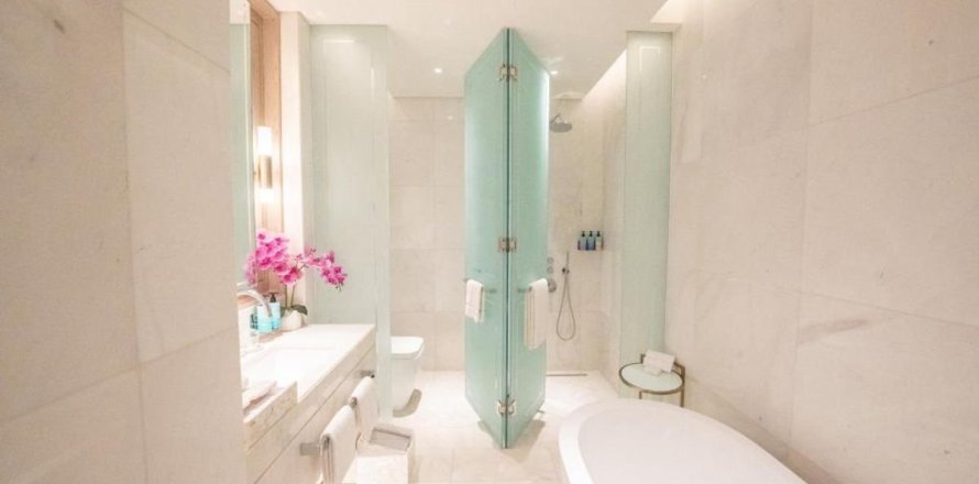 Appartement à Dubai, 1 chambre, 128.5 m², № 58306