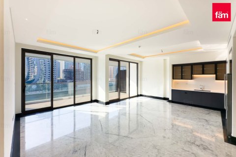Apartment in Business Bay, Dubai 2 bedrooms, 199 sq.m. № 53293 - photo 1