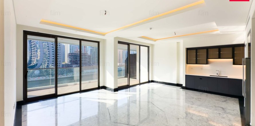 Apartment in Business Bay, Dubai 2 bedrooms, 199 sq.m. № 53293