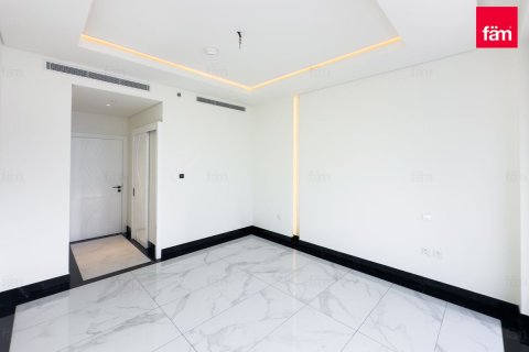 Apartment in Business Bay, Dubai 2 bedrooms, 199 sq.m. № 53293 - photo 11