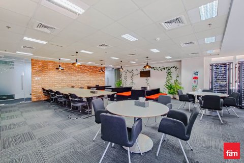 Office in Dubai 1128.4 sq.m. № 95818 - photo 4