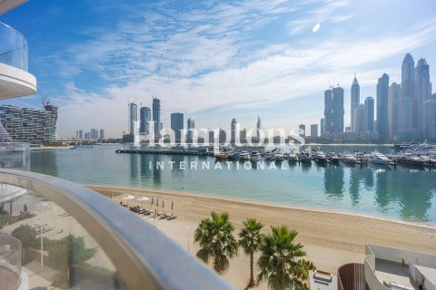 Квартира в Dubai Harbour, Дубай, 3 спальни, 178.374м², № 63815