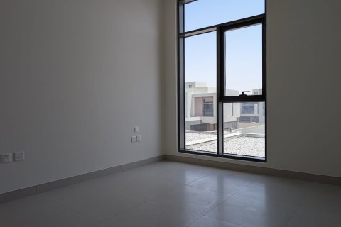 Townhouse in Dubai South (Dubai World Central), Dubai 4 bedrooms, 306.39409400 sq.m. № 63823 - photo 6
