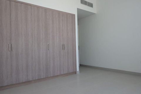 Townhouse in Dubai South (Dubai World Central), Dubai 4 bedrooms, 306.39409400 sq.m. № 63823 - photo 13
