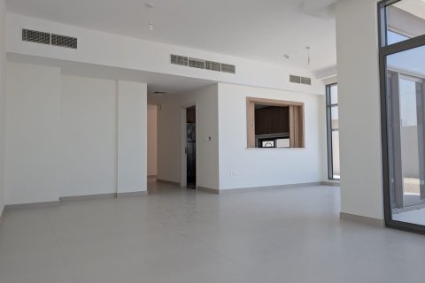 Townhouse in Dubai South (Dubai World Central), Dubai 4 bedrooms, 306.39409400 sq.m. № 63823 - photo 2