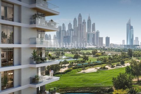 Apartment in Dubai 3 bedrooms, 176.69964794 sq.m. № 63813 - photo 6