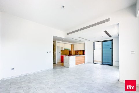 Townhouse in Dubai 3 bedrooms, 161 sq.m. № 112435