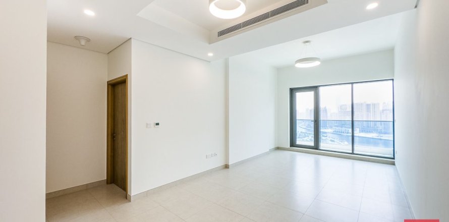 Appartement à Business Bay, Dubai, 1 chambre, 71.6 m², № 112436