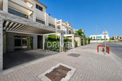 Townhouse in Meydan, Dubai 3 bedrooms, 235.23 sq.m. № 126354 - photo 28