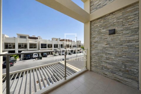 Townhouse in Meydan, Dubai 3 bedrooms, 235.23 sq.m. № 126354 - photo 24