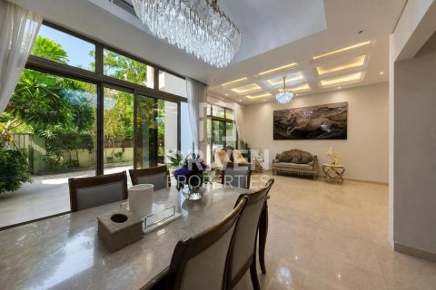 Townhouse in Meydan, Dubai 3 bedrooms, 235.23 sq.m. № 126354 - photo 13