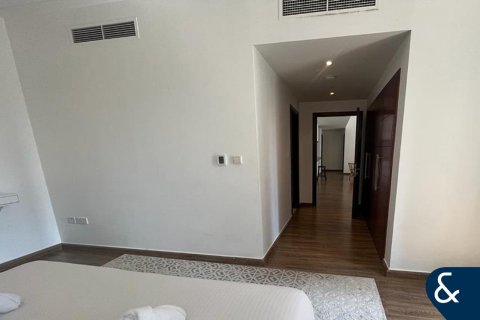 Apartment in SOUTH RIDGE in Downtown Dubai (Downtown Burj Dubai), Dubai 2 bedrooms, 134 sq.m. № 99102 - photo 13