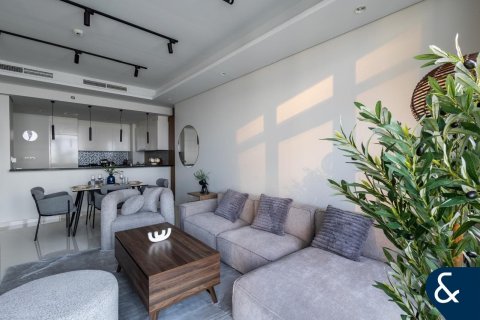 Apartment in Business Bay, Dubai 2 bedrooms, 113 sq.m. № 99103 - photo 4