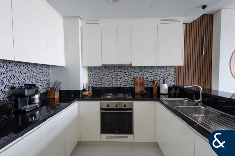 Apartment in Business Bay, Dubai 2 bedrooms, 113 sq.m. № 99103 - photo 13