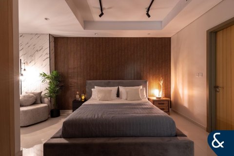 Apartment in Business Bay, Dubai 2 bedrooms, 113 sq.m. № 99103 - photo 15